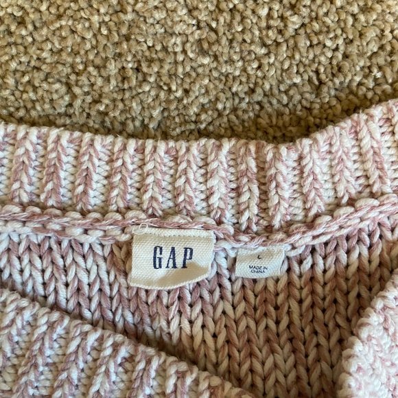 Gap Cable Knit Pink Sweater - Picture 2 of 2